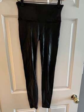 SPANX High Waisted Leggings in Black Shimmer